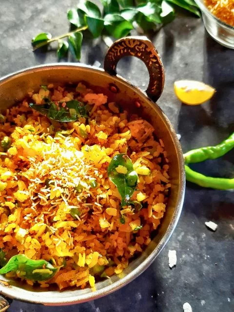 kanda poha recipe featured image