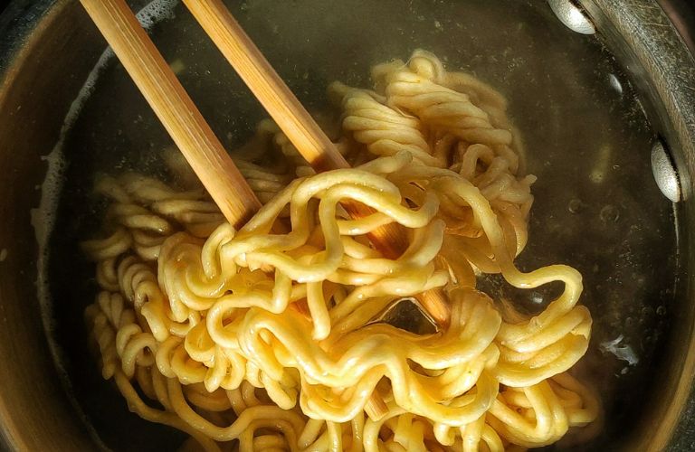 cook the noodles step 1