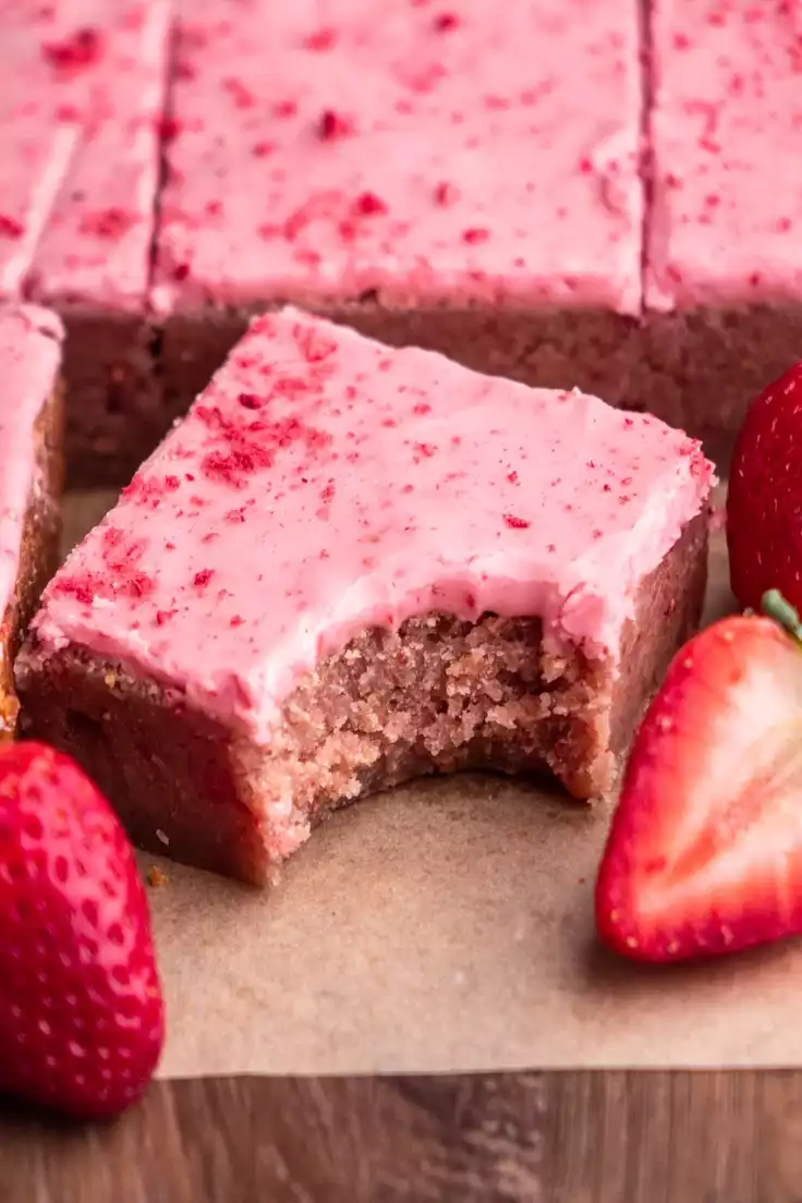 21. Easy Strawberry Brownies by In Bloom Bakery Dessert Recipes
