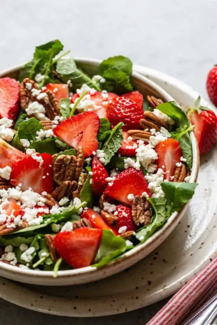 4. Strawberry Feta Salad Recipe by Seasonal Cravings is the best summer salad! Simple ingredients yet packed with flavor.
