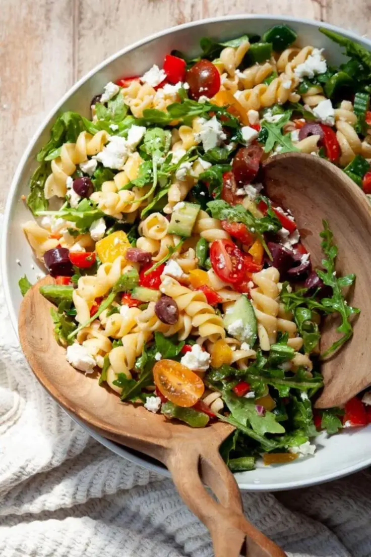 5. Low Calorie Greek Chickpea Pasta Salad Recipes by Healthful Blondie
