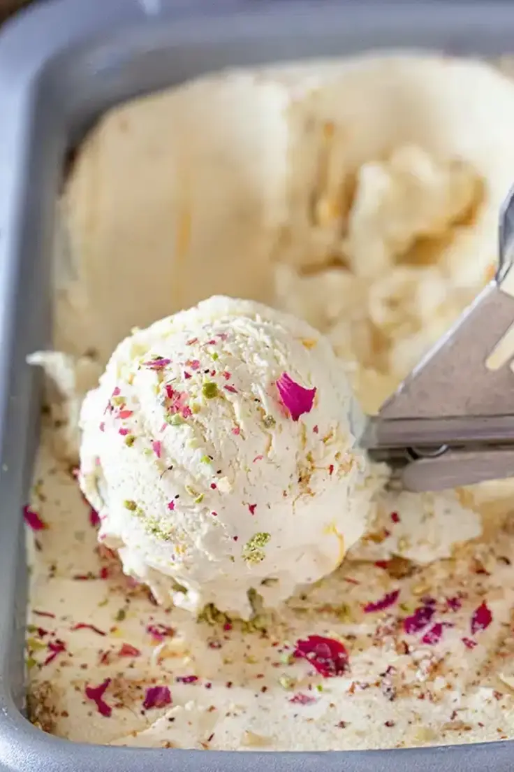 1. Thandai Gulkand Ice Cream by Ruchi’s Kitchen. Icecream made from cooling ingredients such as rose petals and aromatic Indian spices. 
