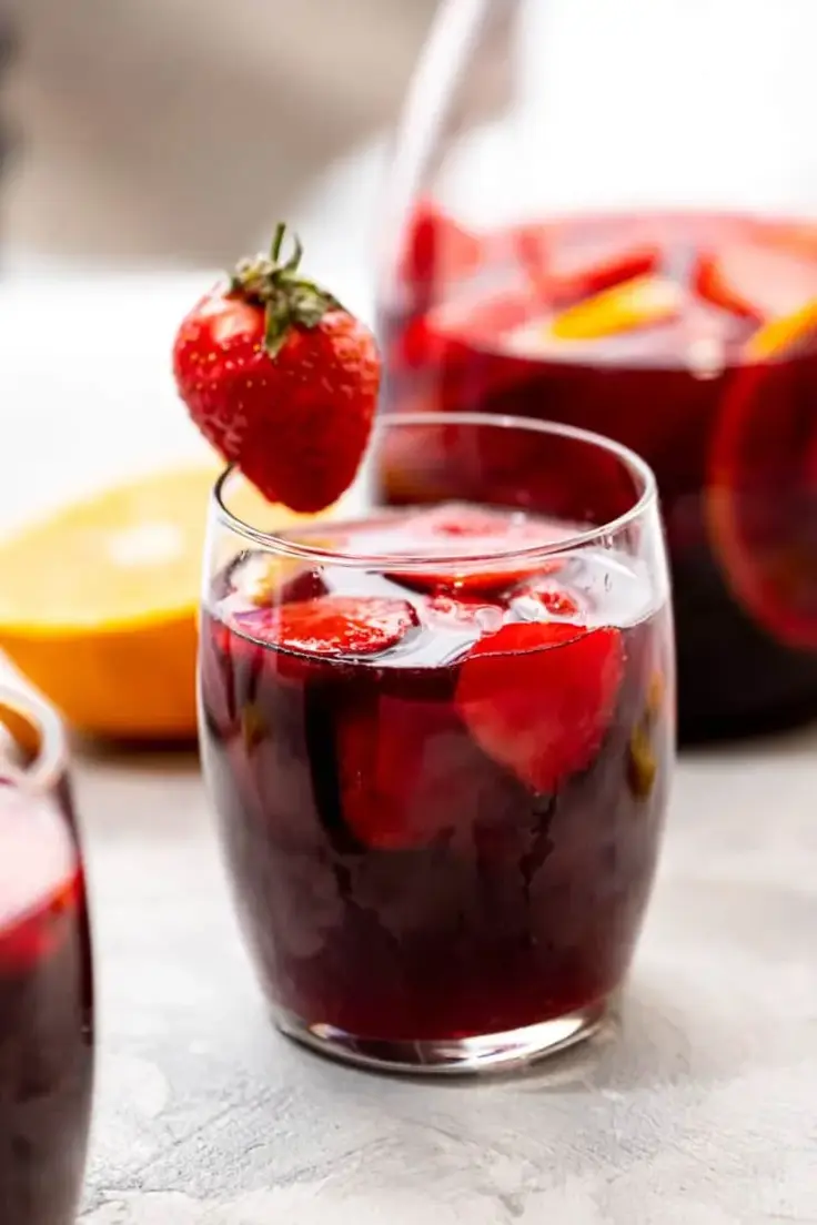 4. Red Sangria Recipe by Julie’s Eats and Treats
