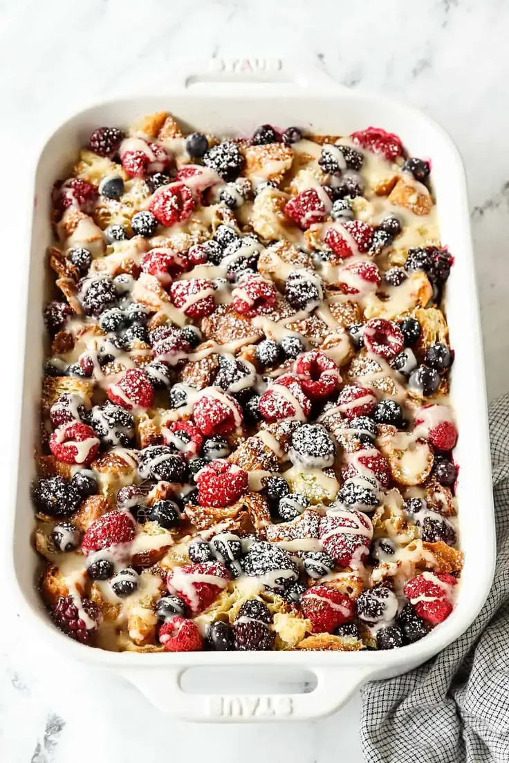 6. Croissant Breakfast Casserole by Carls Bad Cravings is a  sweet breakfast casserole has an incredibly buttery, intoxicating taste.
