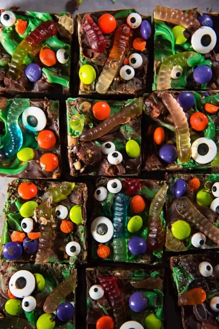 Halloween Rocky Road Slices Recipe by The Flavor Bender
