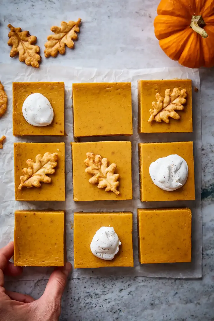 Creamy Pumpkin Pie Bars Recipe by Olive & Mango
