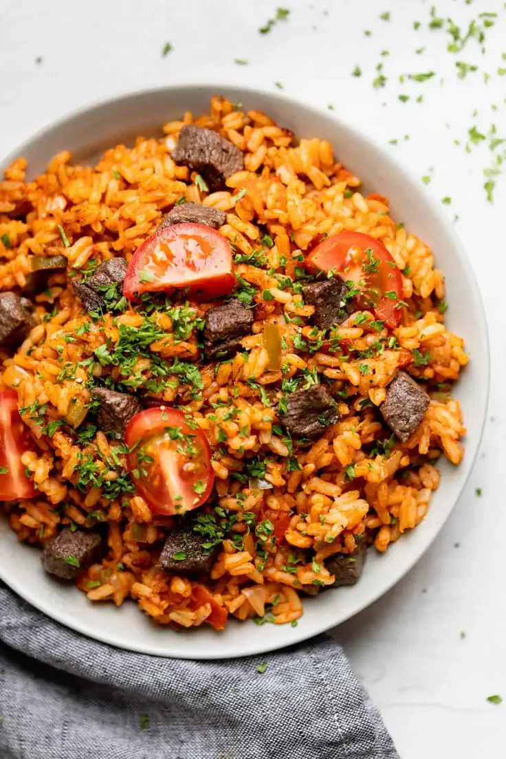 Jollof Rice Recipe by Feel Good Foodie - a low calorie one pot meal.