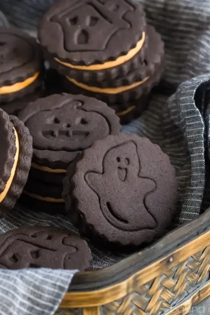 Homemade Halloween Oreos Recipe by Baking A Moment
