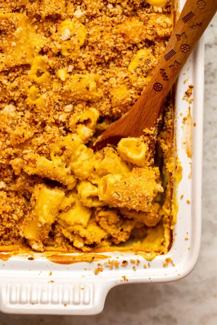 Vegan Pumpkin Mac and Cheese Bake Recipe by From My Bowl 
