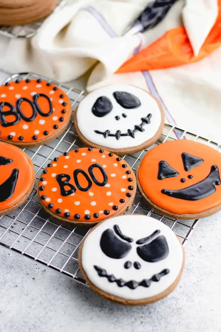 Halloween Sugar Cookies Recipe by Veronika’s Kitchen
