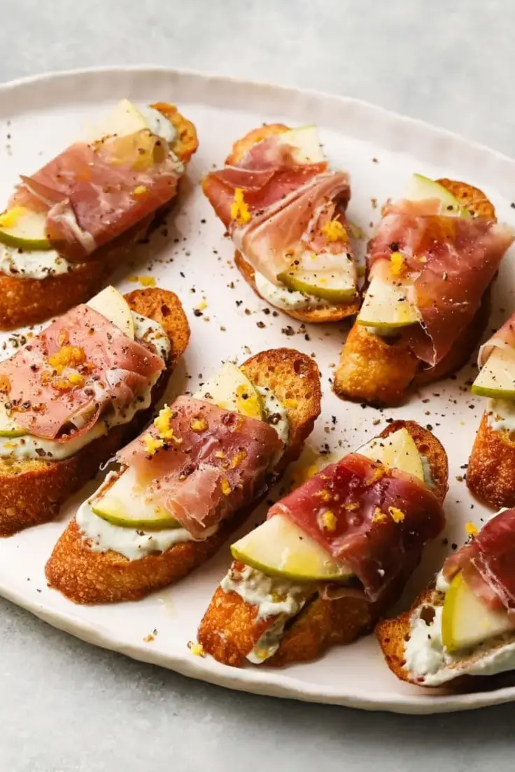 Pear and Prosciutto Crostini with Gorgonzola Recipe by Lindsey Eats