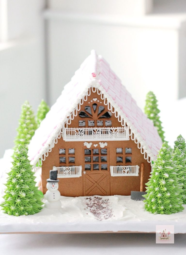 Gingerbread Chalet Recipe by Sweetopia
