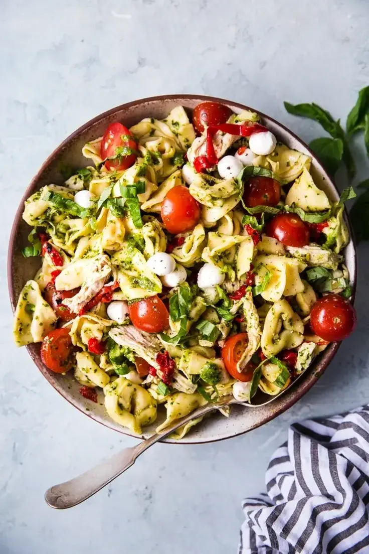 Summer Tortellini Pasta Salad 
