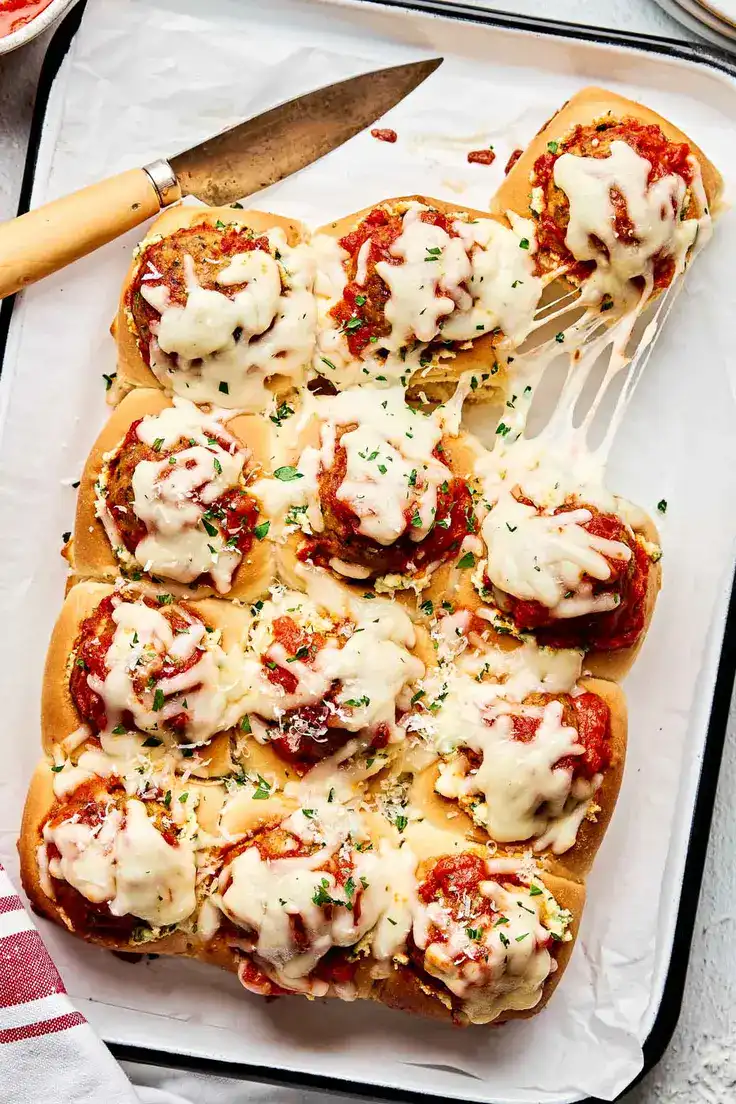 Cheesy Pull-Apart Meatball Sliders
