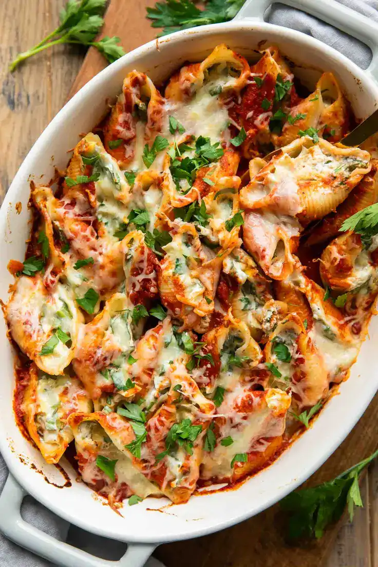 Spinach and Artichoke Stuffed Shells Recipe by Jar of Lemons
