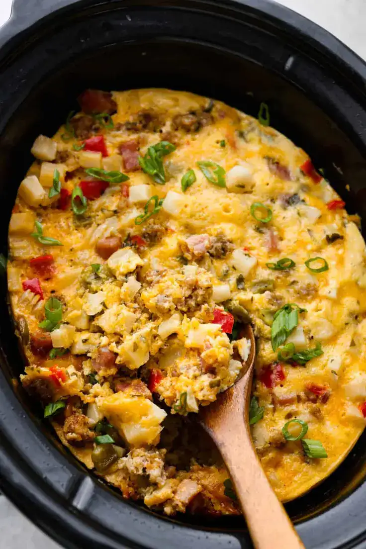 Slow Cooker Breakfast Casserole Recipe by The Recipe Critic
