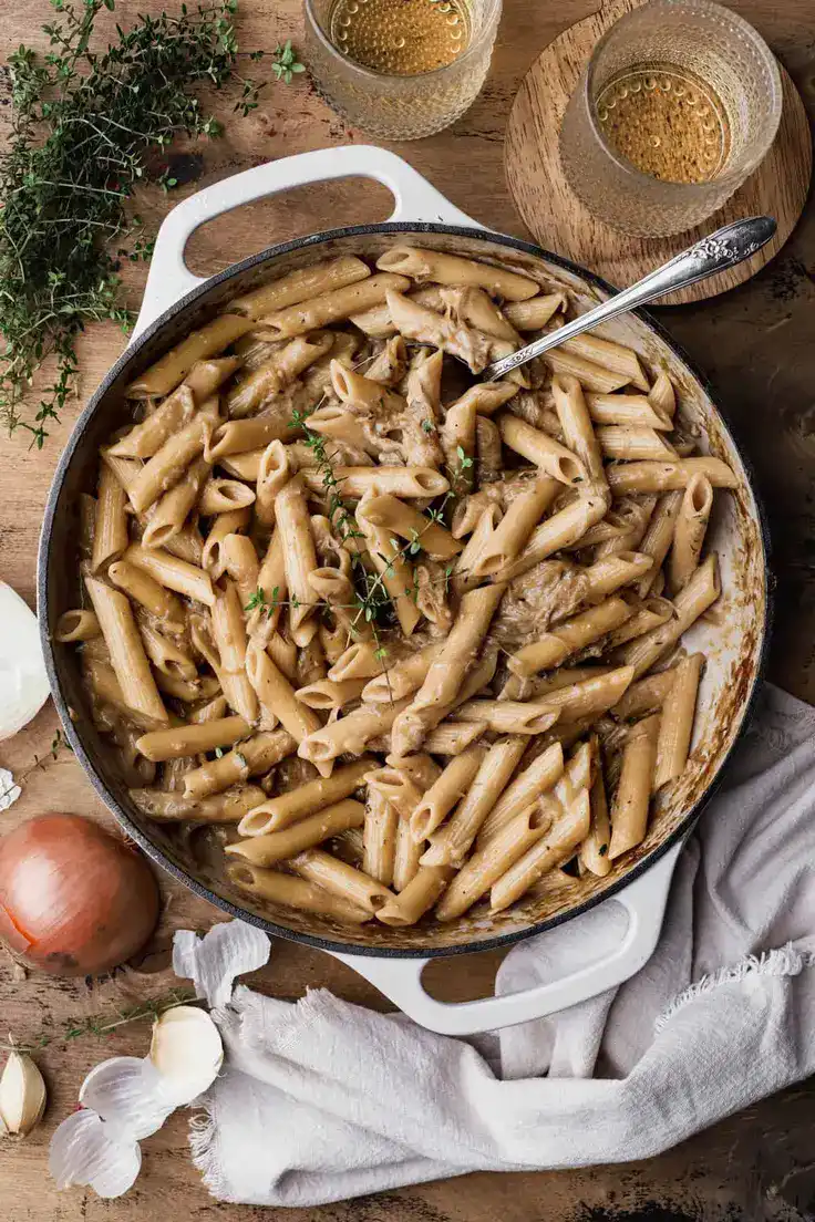 One Pot French Onion Pasta Recipe by The Epicurean Mouse
