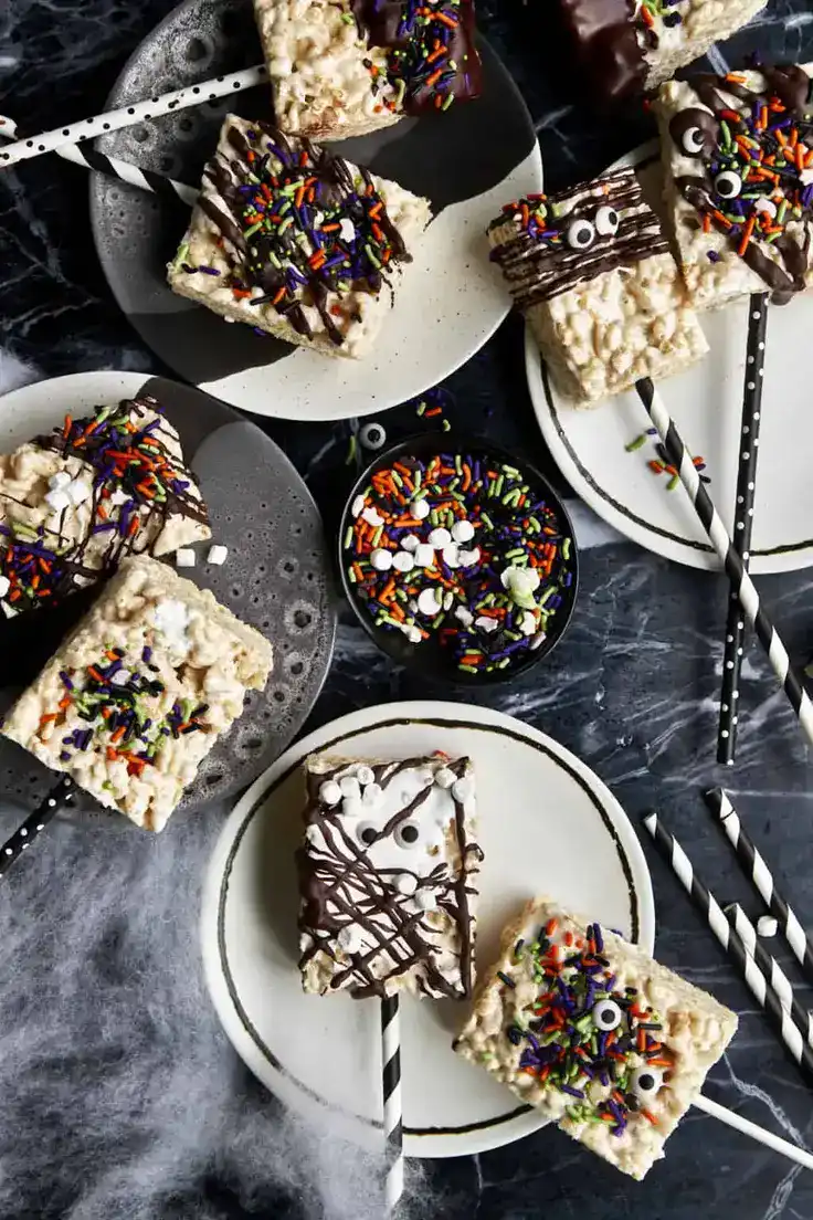 Halloween Rice Krispie Treats Recipe by Food Dolls 