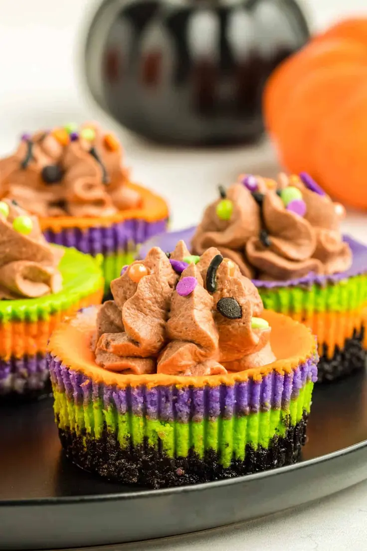 Mini Halloween Cheesecakes Recipe by TornaDough Alli
